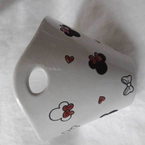 Disney Minnie Mouse ramen noodle bowl - Picture 4 of 6